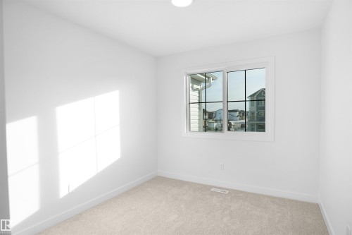 644 176 Avenue, Edmonton, AB - Indoor Photo Showing Other Room