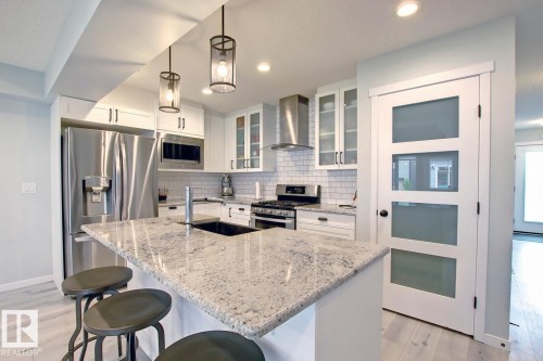 19633 26A Av, Edmonton, AB - Indoor Photo Showing Kitchen With Upgraded Kitchen