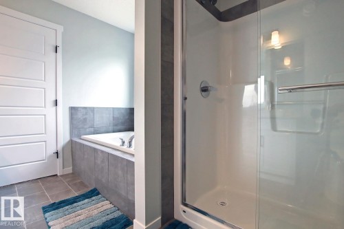 19633 26A Av, Edmonton, AB - Indoor Photo Showing Bathroom