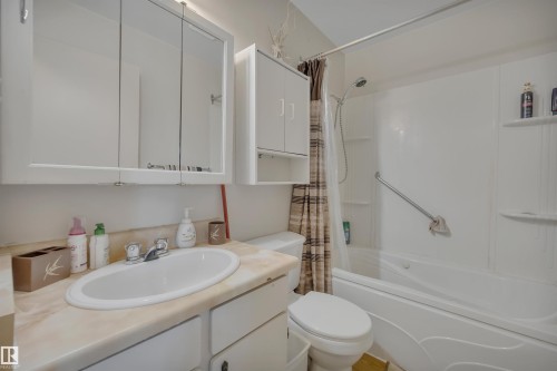 5312 36 Ave, Wetaskiwin, AB - Indoor Photo Showing Bathroom