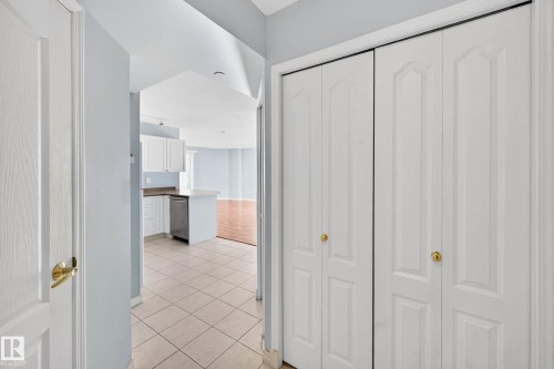 804 10909 103 Avenue, Edmonton, AB - Indoor Photo Showing Other Room