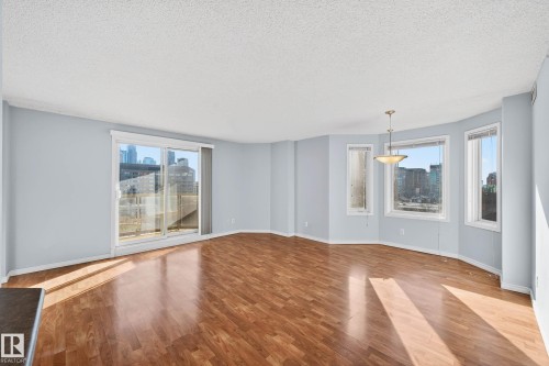 804 10909 103 Avenue, Edmonton, AB - Indoor Photo Showing Other Room