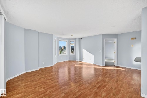 804 10909 103 Avenue, Edmonton, AB - Indoor Photo Showing Other Room
