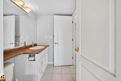 804 10909 103 Avenue, Edmonton, AB - Indoor Photo Showing Bathroom