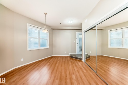 152 4827 104A Street, Edmonton, AB - Indoor Photo Showing Other Room