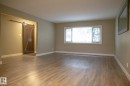 81 Sunset Boulevard, St. Albert, AB  - Indoor Photo Showing Other Room 