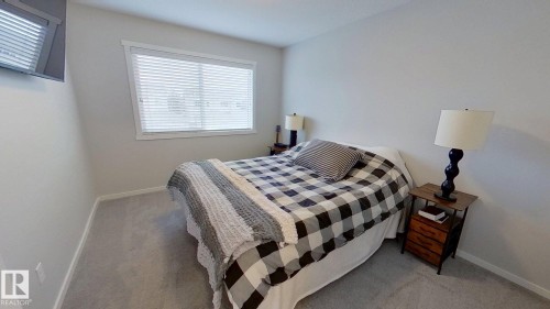 3456 Cutler Crescent Sw, Edmonton, AB - Indoor Photo Showing Bedroom