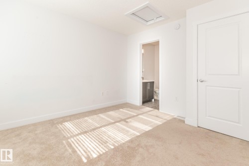 71 655 Watt Boulevard, Edmonton, AB - Indoor Photo Showing Other Room
