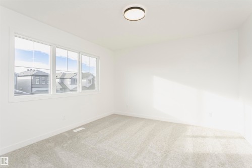 9530 Carson Bend, Edmonton, AB - Indoor Photo Showing Other Room