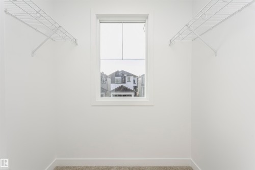 9530 Carson Bend, Edmonton, AB - Indoor With Storage