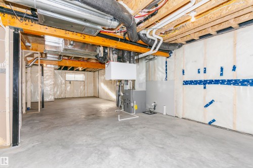 9530 Carson Bend, Edmonton, AB - Indoor Photo Showing Basement
