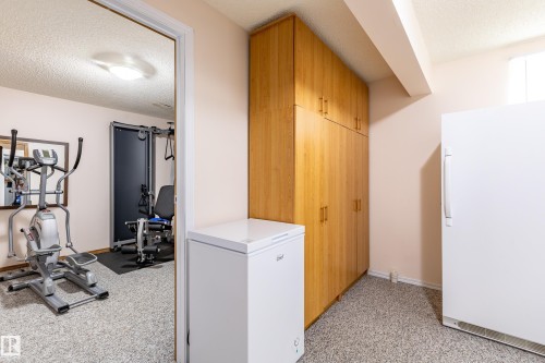 8808 102 Avenue, Morinville, AB - Indoor Photo Showing Gym Room