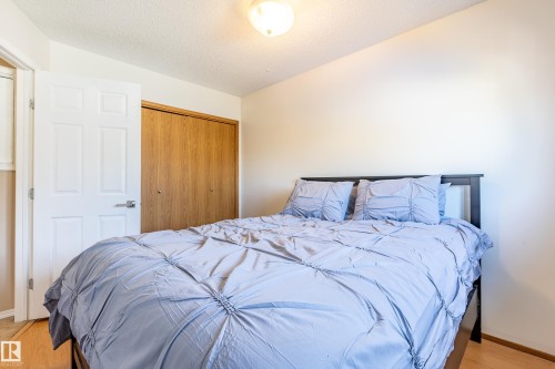 8808 102 Avenue, Morinville, AB - Indoor Photo Showing Bedroom
