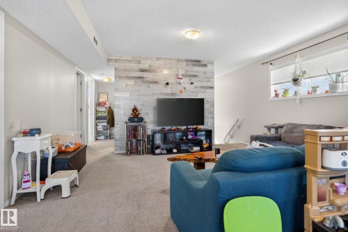 195, 142 Selkirk Place, Leduc, AB - Indoor