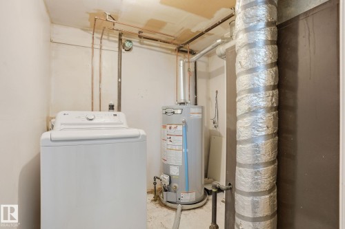 206 6212 180 Street, Edmonton, AB - Indoor