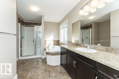 1920 33B Street, Edmonton, AB - Indoor Photo Showing Bathroom