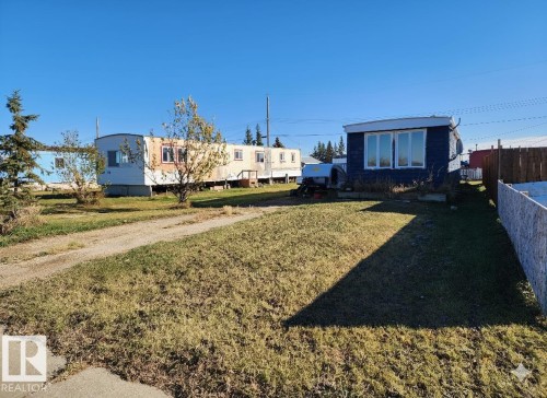5307 54 Street, Clyde, AB - Outdoor