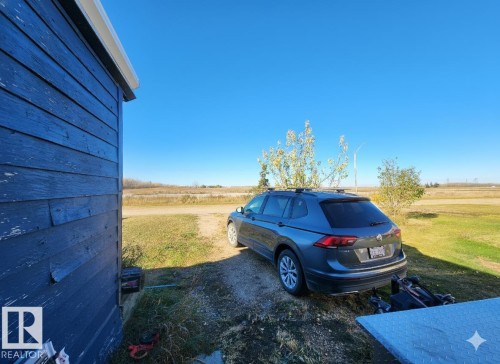 5307 54 Street, Clyde, AB - Outdoor