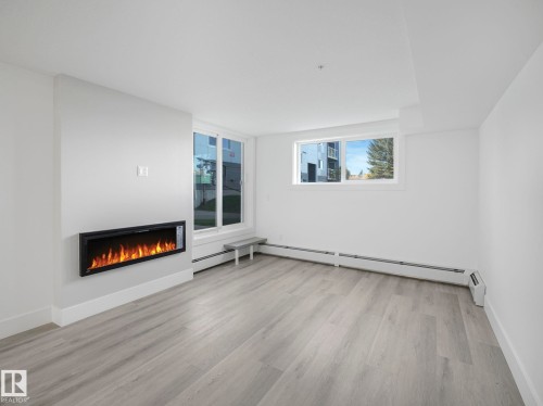 109 9504 182 Street, Edmonton, AB - Indoor With Fireplace