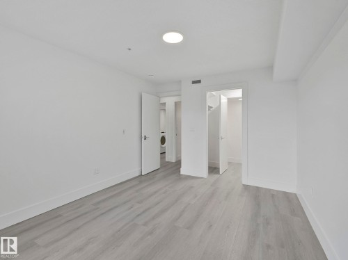 109 9504 182 Street, Edmonton, AB - Indoor Photo Showing Other Room