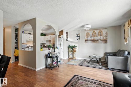 9963 171 Ave, Edmonton, AB - Indoor