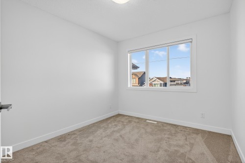 22015 85 Ave, Edmonton, AB - Indoor Photo Showing Other Room