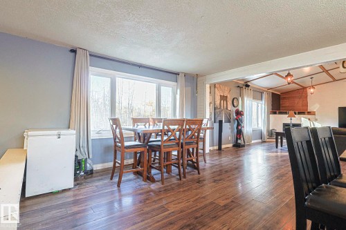 4 54222 Rge Road 25, Rural Lac Ste. Anne County, AB - Indoor Photo Showing Dining Room