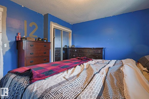 4 54222 Rge Road 25, Rural Lac Ste. Anne County, AB - Indoor Photo Showing Bedroom