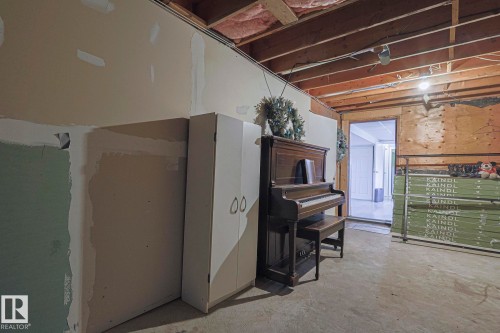 4 54222 Rge Road 25, Rural Lac Ste. Anne County, AB - Indoor