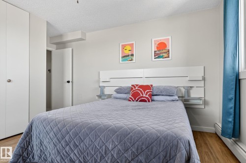 1701 10150 117 Street, Edmonton, AB - Indoor Photo Showing Bedroom