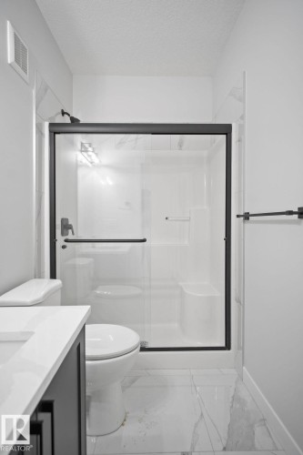 3912 41 Avenue, Beaumont, AB - Indoor Photo Showing Bathroom