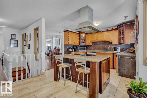 3736 48 Street, Edmonton, AB - Indoor