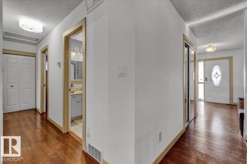 3736 48 Street, Edmonton, AB - Indoor Photo Showing Other Room