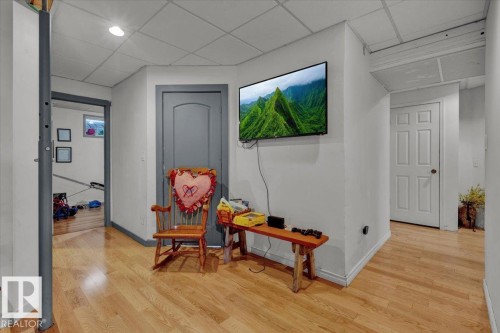 3736 48 Street, Edmonton, AB - Indoor Photo Showing Other Room