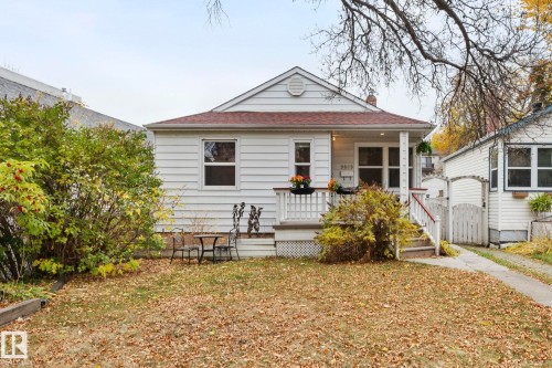 9809 83 Avenue, Edmonton, AB - Outdoor