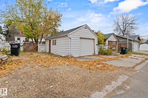 9809 83 Avenue, Edmonton, AB - Outdoor