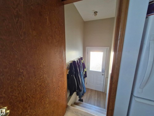 4818 32 Street, Rural Wetaskiwin County, AB - Indoor Photo Showing Other Room