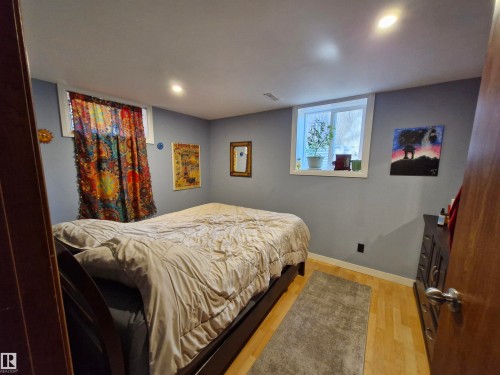 4818 32 Street, Rural Wetaskiwin County, AB - Indoor Photo Showing Bedroom