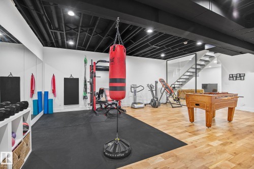 100 Wolf Willow Crescent, Edmonton, AB - Indoor