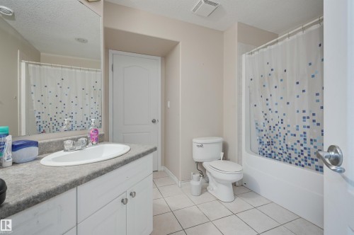 15532 103 Street, Edmonton, AB - Indoor Photo Showing Bathroom