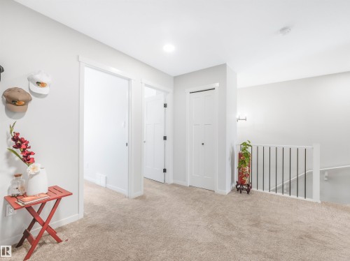 9311 226 Street, Edmonton, AB - Indoor Photo Showing Other Room