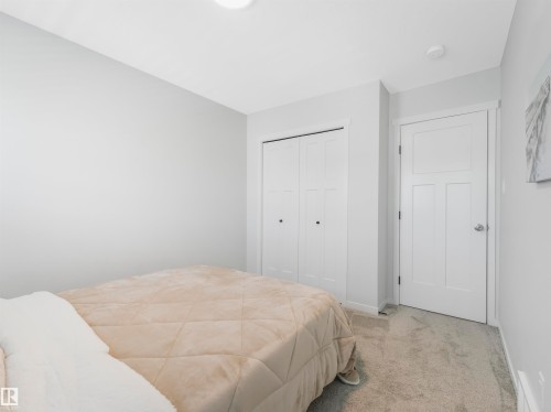 9311 226 Street, Edmonton, AB - Indoor Photo Showing Bedroom