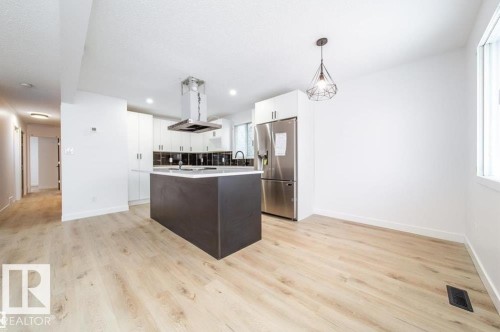 11523 82 Street, Edmonton, AB - Indoor Photo Showing Kitchen