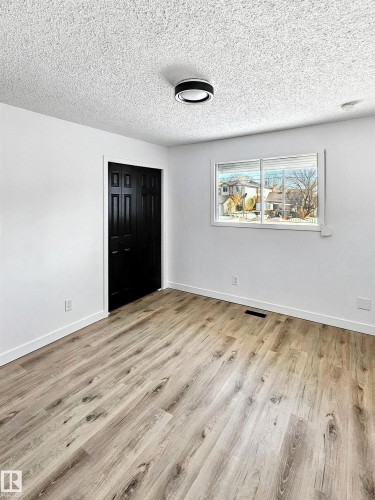 11523 82 Street, Edmonton, AB - Indoor Photo Showing Other Room