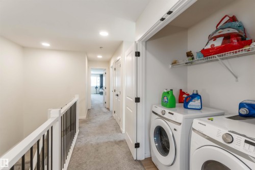 2172 52 St, Edmonton, AB - Indoor Photo Showing Laundry Room