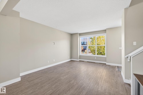 2126 24 Street, Edmonton, AB - Indoor Photo Showing Other Room
