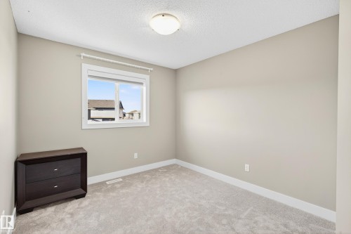 2126 24 Street, Edmonton, AB - Indoor Photo Showing Other Room