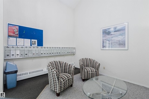 402 11020 19 Avenue, Edmonton, AB - Indoor