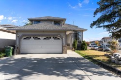 15903 62 Street  Edmonton, AB T5Y 2R9
