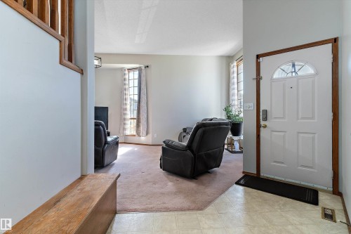 15903 62 Street, Edmonton, AB - Indoor Photo Showing Other Room